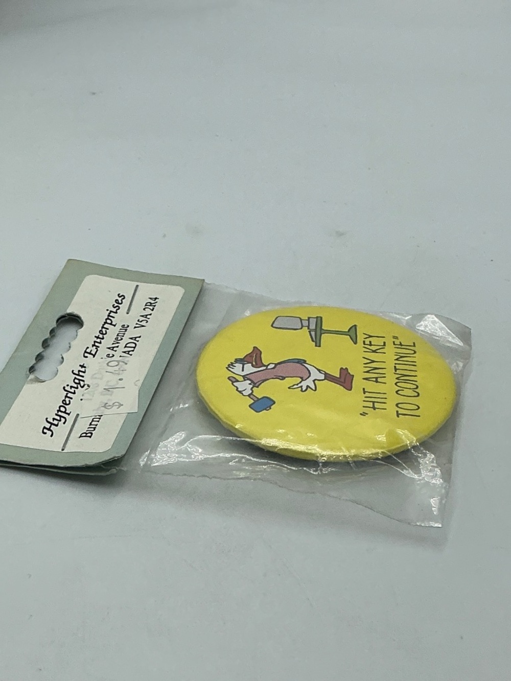 Vintage Magnet Button Hit Any Key To Continue Computer Hyperlight - Picture 6 of 10